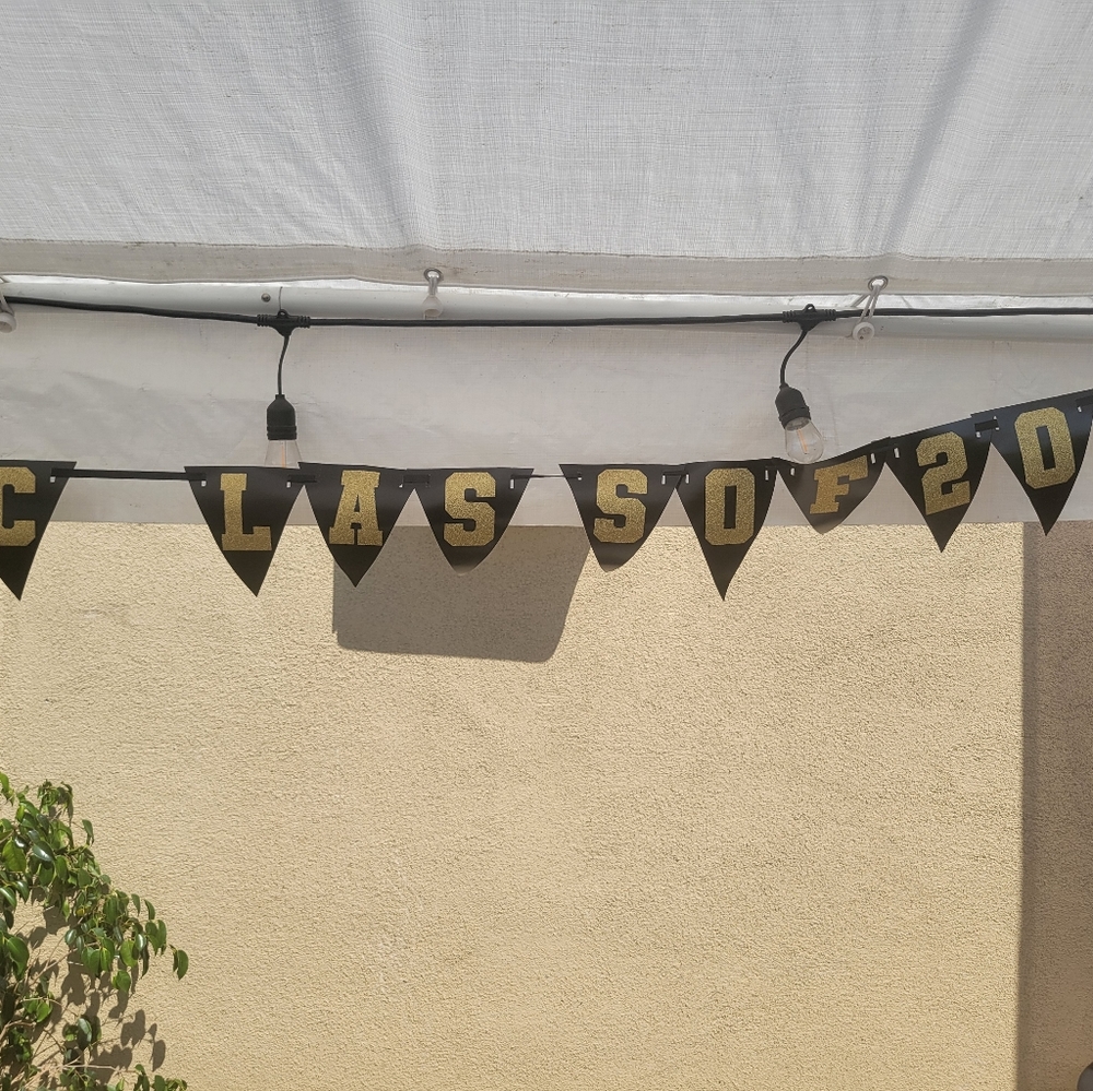 Graduation 2023 decorations - Picture 4 of 5